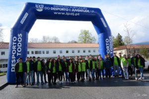 Corrida da UTAD 2017: imagem de acção de voluntariado